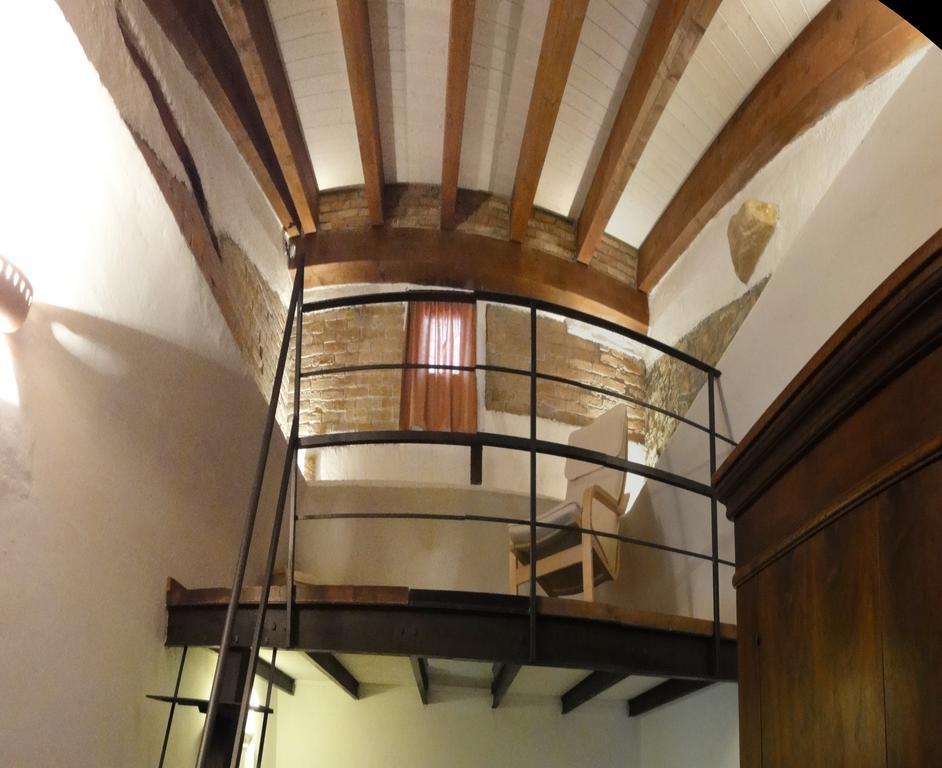 Il Merlo Della Rocca Villa Imperia Camera foto